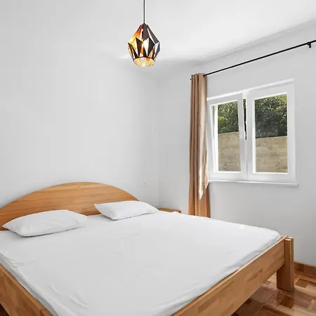 Appartement Cozy In With Wifi Ražanj